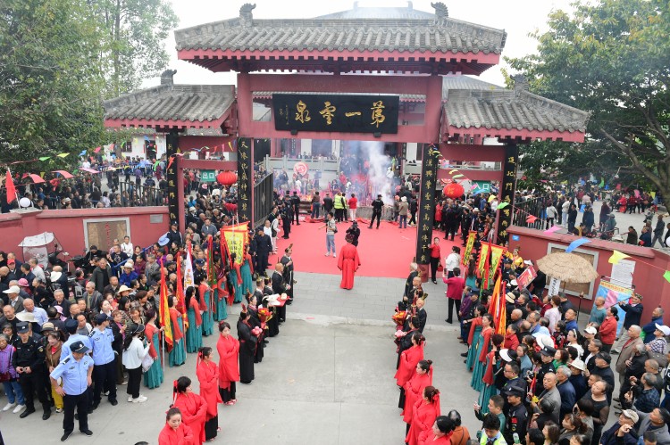 圣母庙民俗活动。绵竹市融媒体中心供图