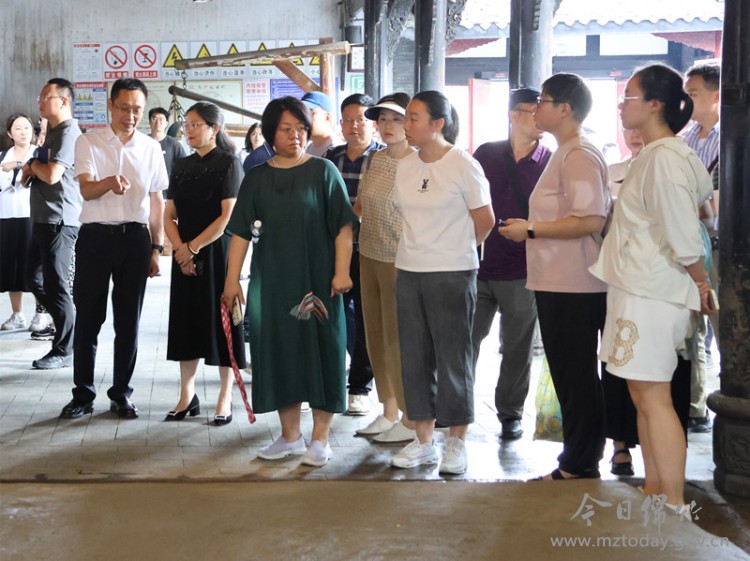 【要闻】2025年“活力中国调研行”四川站主题采访团...